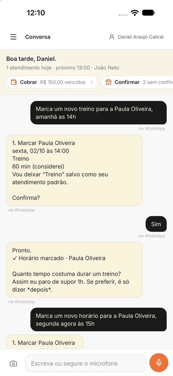 Tela da Conversa no app: o Desembolado marca um treino e pede confirmação